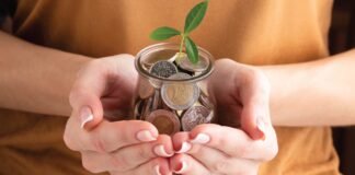 Financial Stress Is Quietly Sabotaging Employee Performance — Here’s How HR Can Help Financial Stress Is Quietly Sabotaging Employee Performance — Here’s How HR Can Help