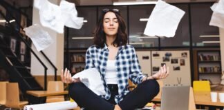 HiTouch App Boosts Happiness for Individuals and Organizations HiTouch App Boosts Happiness for Individuals and Organizations