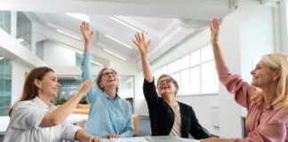 Employees struggle financially, employers fail to meet support needs. Employees struggle financially, employers fail to meet support needs.