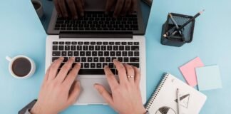 ManpowerGroup Invests in New Paris-Based AI HR Hub at Choose France Summit ManpowerGroup Invests in New Paris-Based AI HR Hub at Choose France Summit