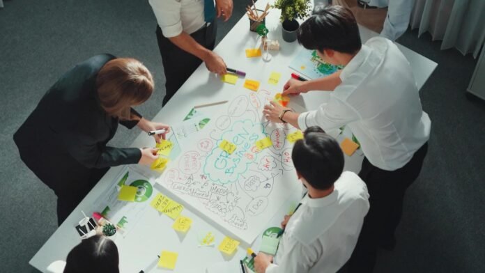 Recognition Is the Employee Engagement Strategy You’re Overlooking