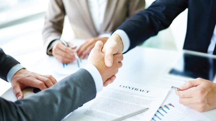 BambooHR & Remote Partner to Enable Global Hiring in Days