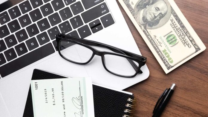 zvoove Enters UK Market with mywage Acquisition