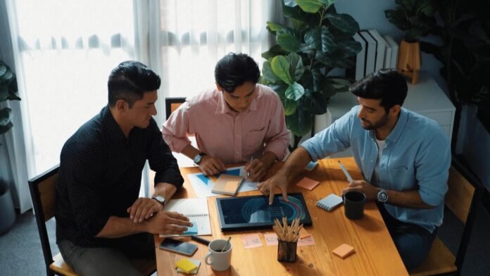 New 2025 Report Reveals Blended Teams Are Key to the Future of Work New 2025 Report Reveals Blended Teams Are Key to the Future of Work