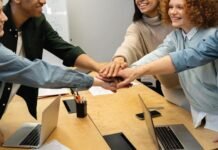 Semos Cloud Sets New Standard for Embedded Employee Experience Semos Cloud Sets New Standard for Embedded Employee Experience