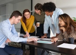 Alight Scores Top 5 for UX and Vendor Satisfaction in 2025 Sapient Report