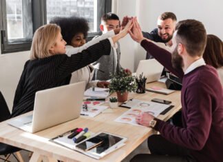 Fundbox, Wave Partner to Improve Capital Access for Small Businesses Fundbox, Wave Partner to Improve Capital Access for Small Businesses