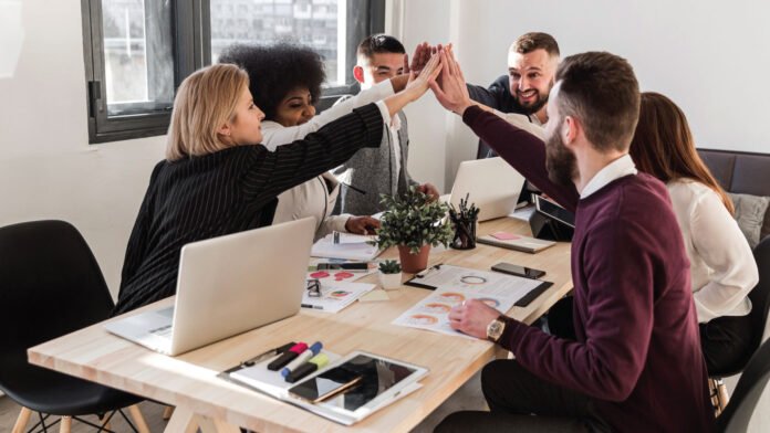 Fundbox, Wave Partner to Improve Capital Access for Small Businesses