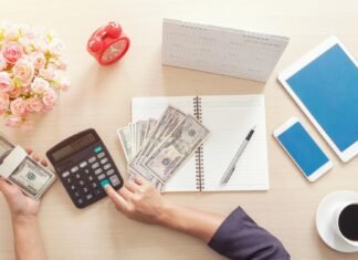 BambooHR + Xero Launch Global Payroll for UK, Australia & New Zealand BambooHR + Xero Launch Global Payroll for UK, Australia & New Zealand