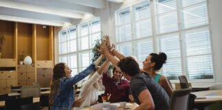 Strengthening Workplace Unity and Motivation This New Year’s Eve Strengthening Workplace Unity and Motivation This New Year’s Eve