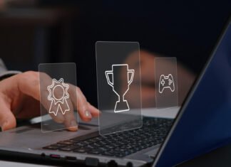 Rewardian Integrates with Beekeeper to Enable Real-Time Recognition