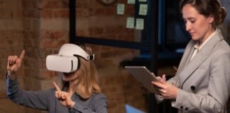 Achieving Human-Centric Workplaces in the Age of AI Achieving Human-Centric Workplaces in the Age of AI