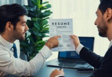 Why are companies shifting from resumes to skills-based hiring? Illustration showing the skills-based hiring trend replacing traditional resumes in recruitment