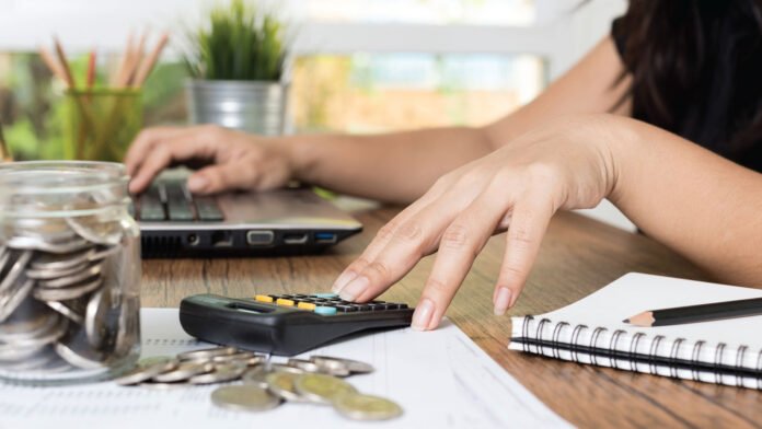 Payscale report data showing the shift toward strategic pay alignment.