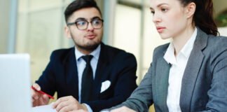 Quantum Connections Launches Neuroscience-Based Work Skills Program Professionals engaging in a neuroscience-based work skills program workshop