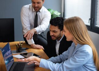 Study: Human Connection Shapes HR Perception