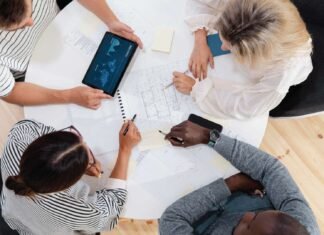 41% of Employers View AI as a team member, and Employees see it as a tool