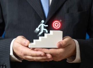 7 in 10 Employees Would Share Layoff Stories, Risking Brand