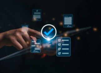 Experian Wins 2026 Lighthouse Award for I-9 Management Solution