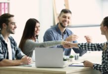 Study: Onboarding Helps Close Manufacturing Hiring Gap