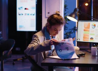 iQor Earns Silver Stevie® Award for Global Leadership Development