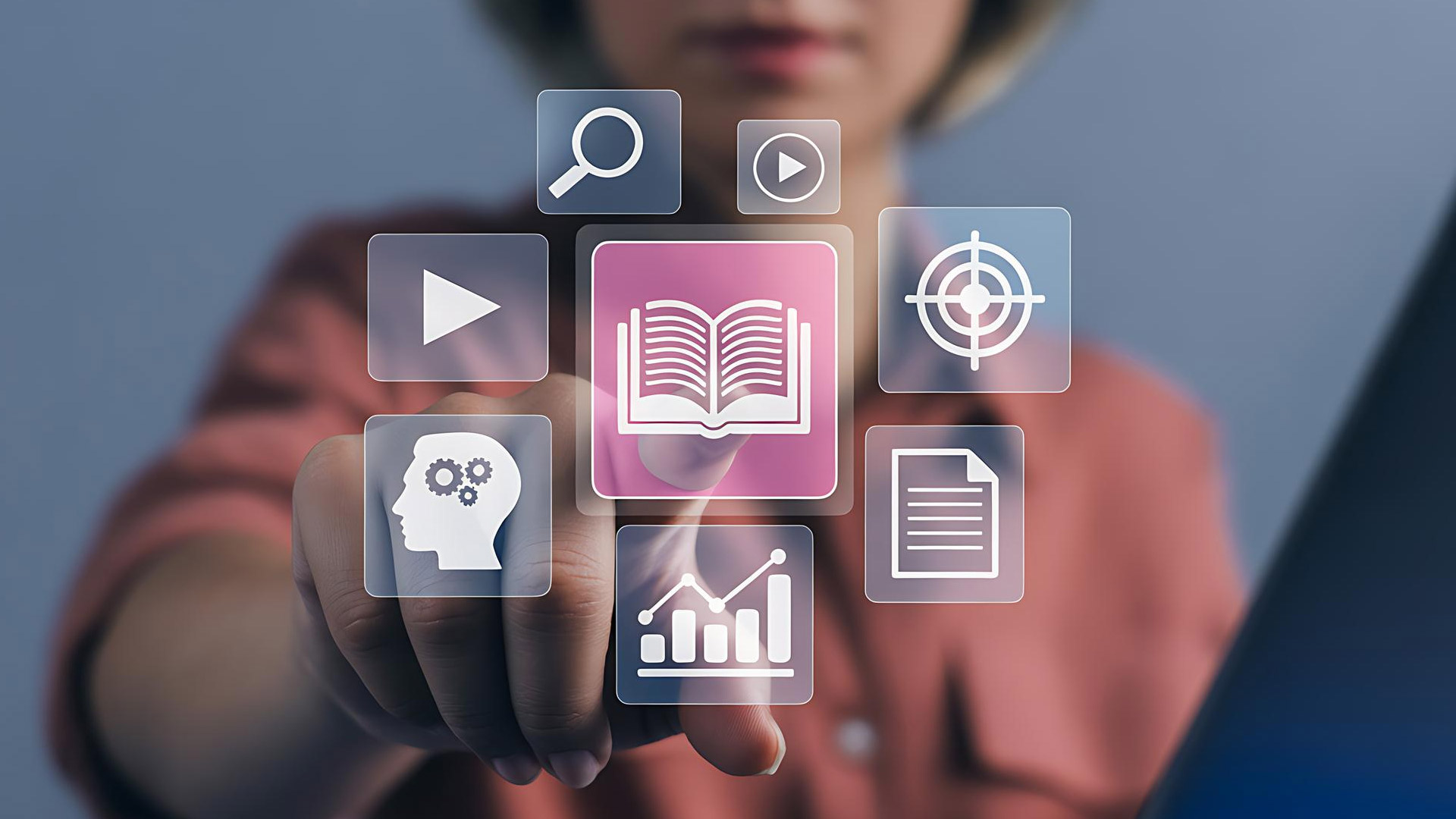 ExecOnline Announced the Acquisition of Teamraderie