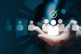 Ernst & Young LLP taps Simpplr tech to redefine workforce change management