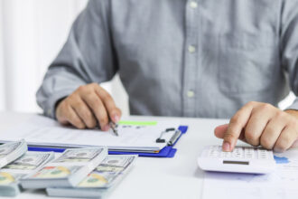 New BambooHR Study Reveals Hidden Costs of Workplace AI
